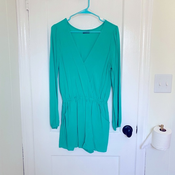 Lovely Day Pants - NWOT Lovely Day Turquoise Wrap Romper